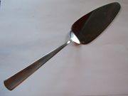 International MAISON Pie / Cake Server