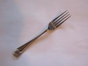 Kirk Stieff WILLIAMSBURG / ROYAL SHELL Korea Salad Fork