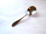 Oneida CAMBER / SCROLL Round Cream Soup Spoon