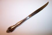 OUT OF STOCK Oneida Community CHATELAINE Hollow Handle Steak Knife