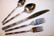 Oneida Community MADRID Black Accent 5-piece Place Setting