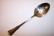 Oneida Community PATRICK HENRY Pierced Serving Spoon