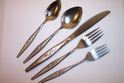Oneida Community WOODMERE 5-piece Place Setting