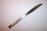 Oneida Deluxe CAPISTRANO Dinner Knife, Hollow Handle