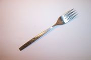 Oneida Deluxe CAPISTRANO Fish Fork 6 7/8 inches