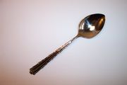 Oneida Deluxe CHERIE Place / Oval Soup Spoon