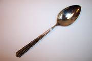 Oneida Deluxe CHERIE Serving Spoon / Tablespoon