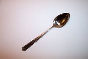 Oneida Deluxe CHERIE Teaspoon