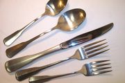OUT OF STOCK Oneida Deluxe COLONIAL ARTISTRY 5-piece Place Setting