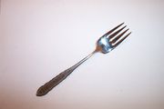 OUT OF STOCK Oneida Deluxe FLORAL BOUQUET Salad Fork