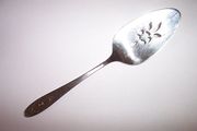 OUT OF STOCK Oneida Deluxe POLONAISE Pie / Cake Server