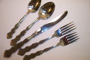 OUT OF STOCK Oneida Deluxe VALERIE 5-piece place Setting