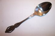 Oneida Distinction Deluxe RAPHAEL Tablespoon / Serving Spoon