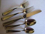 OUT OF STOCK Oneida FORTE 5-piece Place Setting