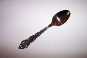 Oneida Heirloom DA VINCI Teaspoon