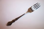 OUT OF STOCK Oneida Heirloom DOVER Dinner Fork