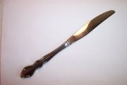 Oneida Heirloom DOVER Dinner Knife