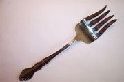 Oneida Heirloom DOVER Meat Serving Fork
