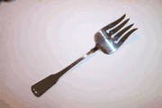 Oneida Heirloom SANDHURST Meat Serving Fork