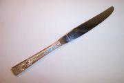 OUT OF STOCK Oneida Prestige Plate GRENOBLE Modern Dinner Knife HH