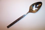 Oneida Rogers DOMINICA Pierced Serving Spoon