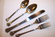 Oneida SARATOGA 5-piece Place Setting