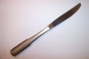 Oneida SATIN FREMONT Dinner Knife