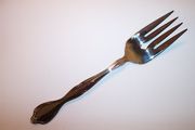 Oneida SSS Tradition LAKEWOOD / TUXEDO Meat Serving Fork