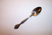Oneida SSS Tradition LAKEWOOD / TUXEDO Teaspoon