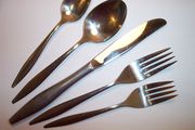 Oneida TONE 5-piece Place Setting