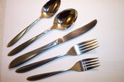 Oneida West Bend OHS91 5-piece Place Setting