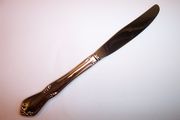 Oneidacraft Deluxe CHATEAU Hollow Handle Dinner Knife