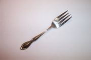OUT OF STOCK Oneida Deluxe STRATHMORE / HERITAGE Salad Fork