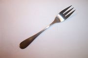 OUT OF STOCK Oneida Heirloom OMNI Salad Fork