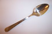 OUT OF STOCK Tudor Plate / Wm Rogers & Son FRIENDSHIP / MEDALITY Tablespoon / Serving Spoon
