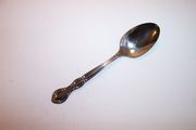 OUT OF STOCK Wm Rogers & Son ROYAL MANOR Teaspoon