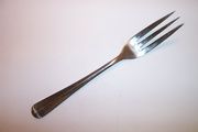Reed & Barton Rebacraft OLDE LEXINGTON Dinner Fork 7 3/4"