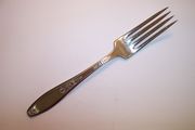 Rogers Bros 1847 AMBASSADOR Dinner Fork 7 5/8" 