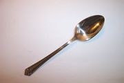 Rogers Bros 1847 HER MAJESTY Place / Oval Soup Spoon