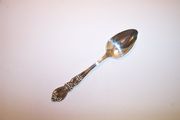 Rogers Bros 1847 HERITAGE Teaspoon