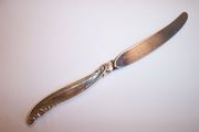 Rogers Bros 1847 LEILANI Dinner Knife