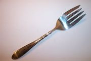 Rogers Bros 1847 QUEEN ANN / ST MORITZ  Meat Serving Fork