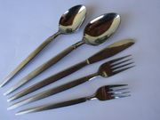 Stanley Roberts ASTRO 5-piece Place Setting