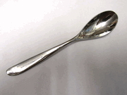 Studio William OLIVE - HAZEL Place / Soup Spoon