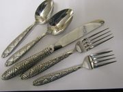 OUT OF STOCK The Main Course RATTAN 5-piece Place Setting