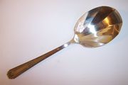 Tudor Plate / Wm Rogers & Son FRIENDSHIP / MEDALITY Casserole Serving Spoon