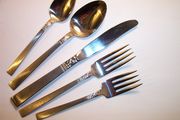 W M Dalton Oneida BROOKWOOD 5-Piece Place Setting MINT