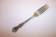 Wallace FLORAL Dinner Fork 7 1/2"