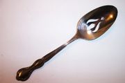 OUT OF STOCK Wm Rogers & Son ROYAL MANOR Pierced Serving Spoon