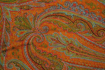 Antique Paisley 15-15